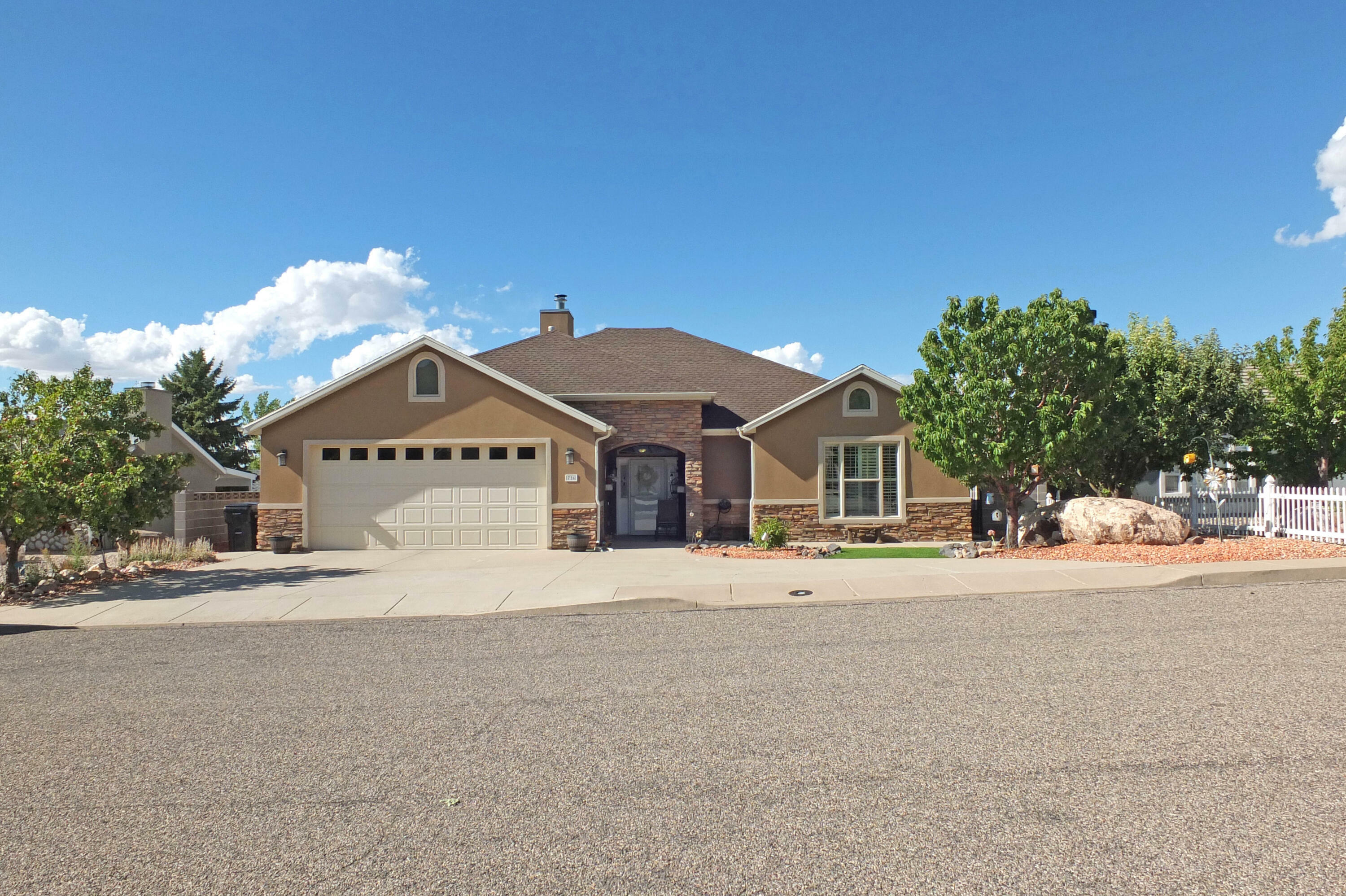 Property Photo:  726 W 1350 S  UT 84720 