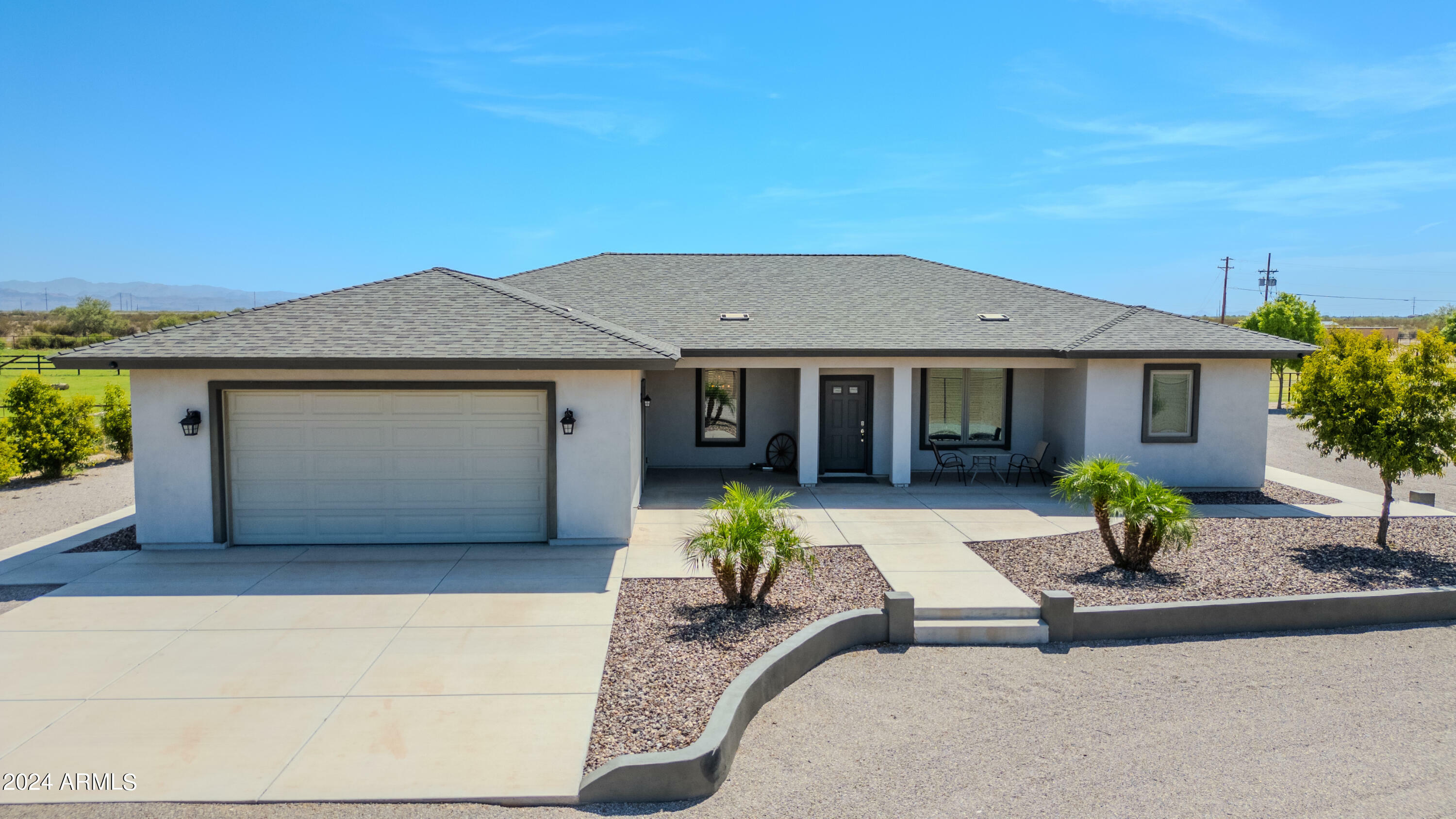 Property Photo:  41893 N Bonanza Lane  AZ 85140 