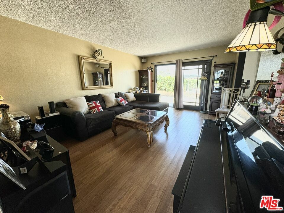 Property Photo:  1261   Desford St  CA 90502 