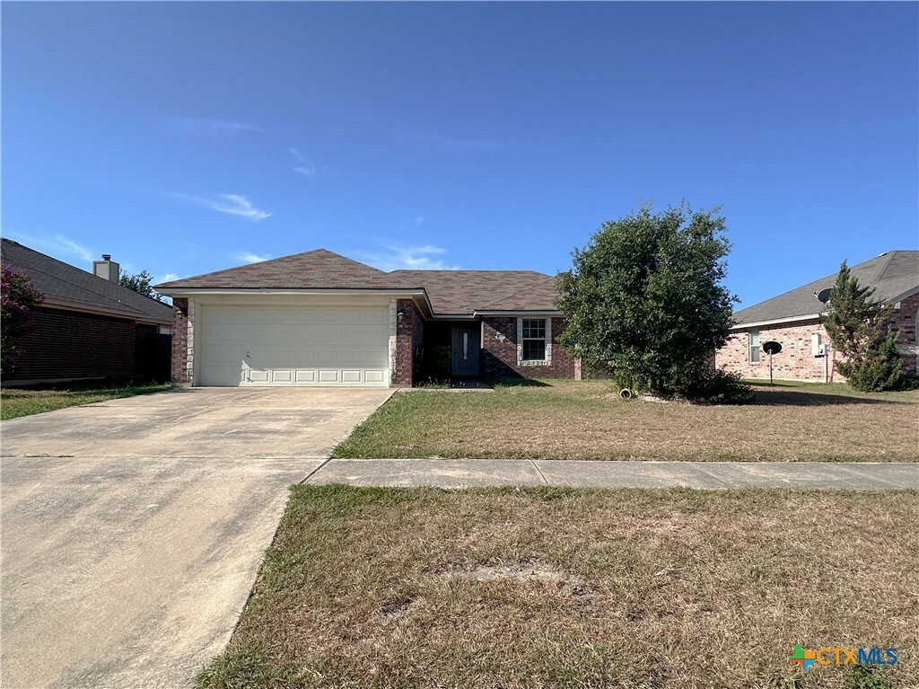 Property Photo:  3608 Armstrong County Court  TX 76549 