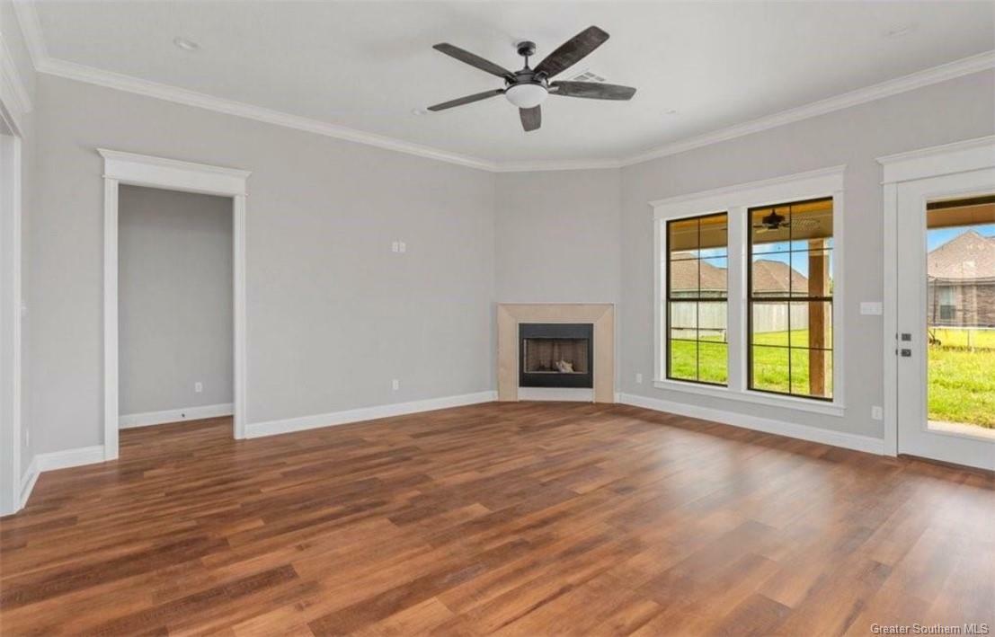 Property Photo:  612 Walnut Street  LA 70647 