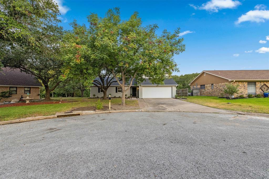 Property Photo:  3503 Broad Oak Circle  TX 77802 