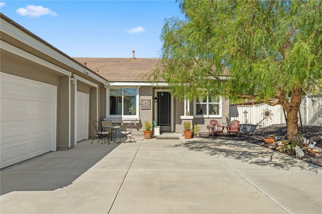 Property Photo:  33954 Wagon Train Drive  CA 92595 