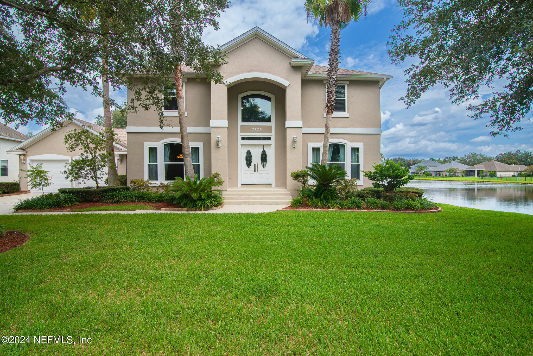 Property Photo:  7779 Royal Crest Drive  FL 32256 