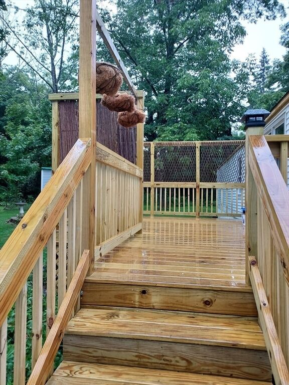 Property Photo:  62 Willow Ln  MA 01081 