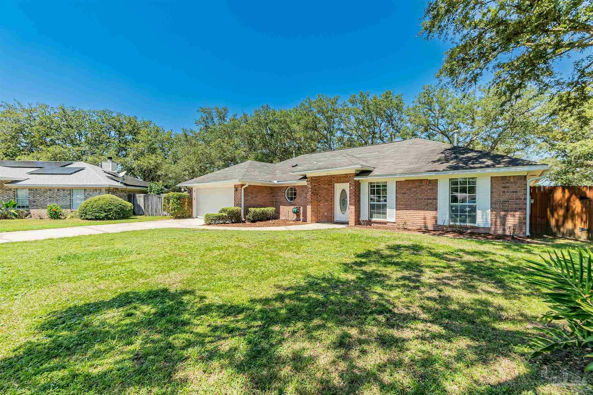 Property Photo:  573 Tarkiln Oak Cir  FL 32506 