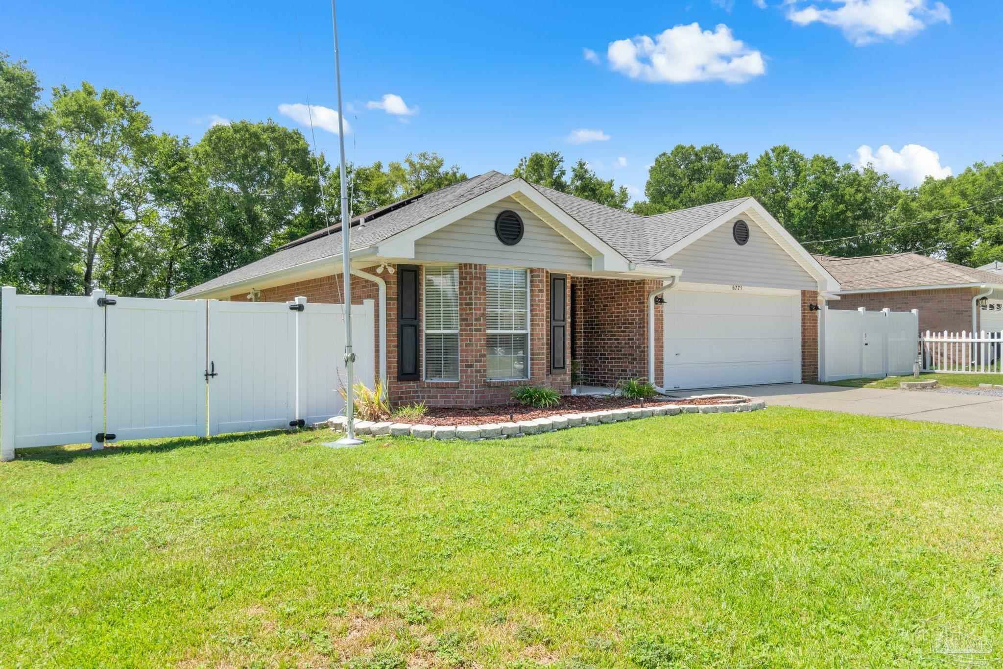 Property Photo:  6775 Cedar Ridge Cir  FL 32570 