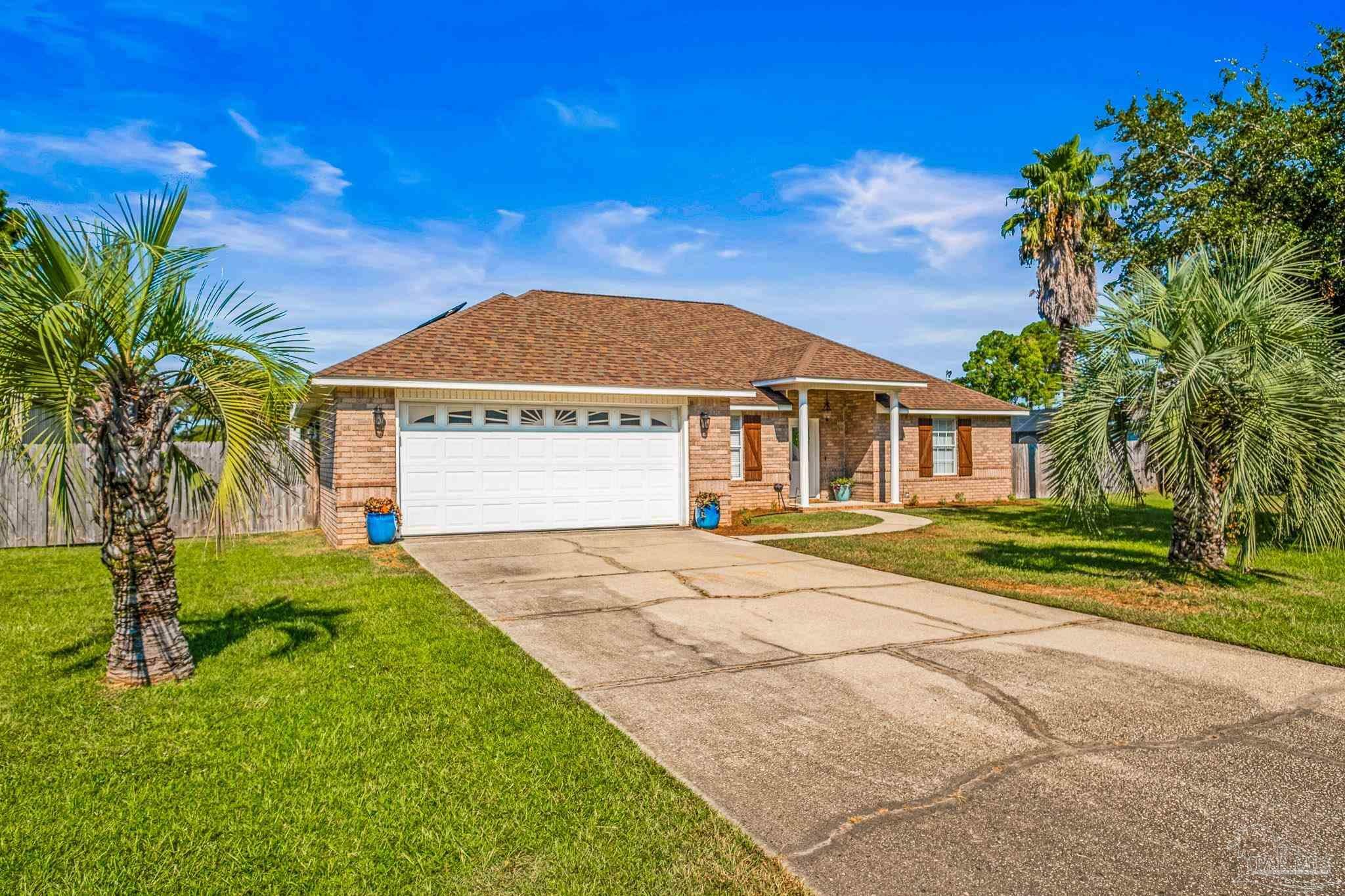 Property Photo:  1015 Adrian Way  FL 32583 