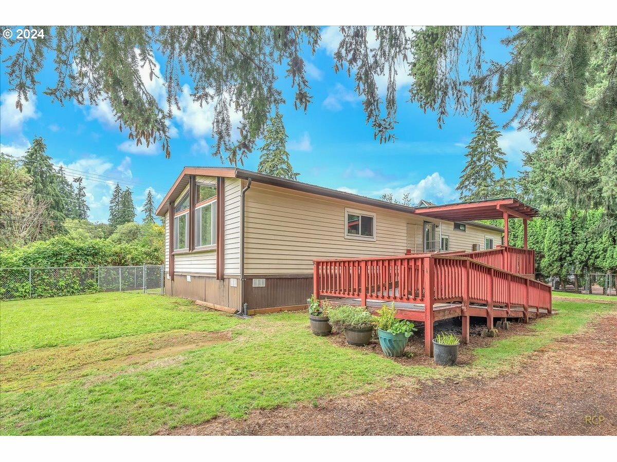 Property Photo:  13025 NE Salmon Creek Ave  WA 98686 