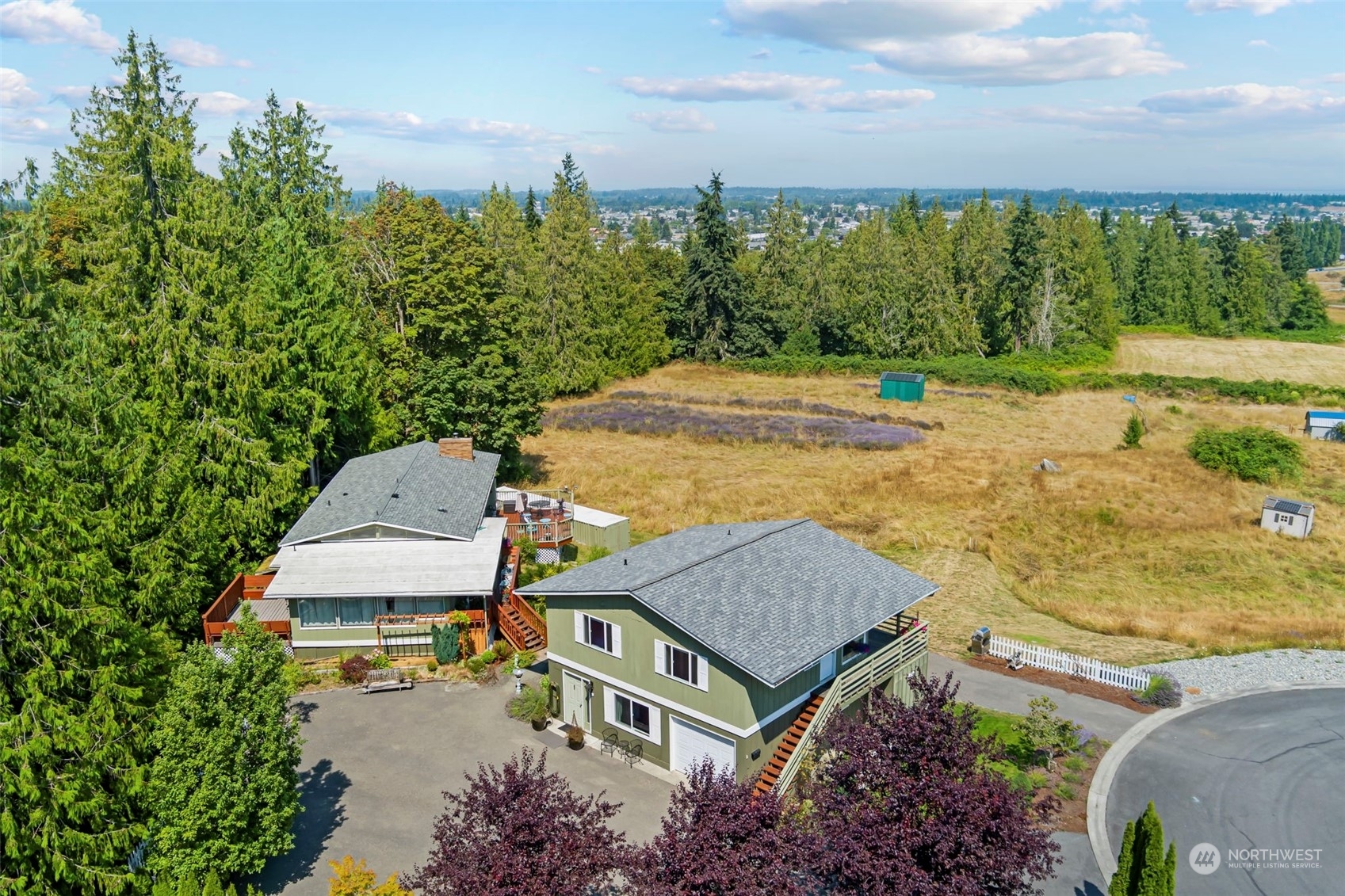 Property Photo:  125 W Rue Lavande Lane  WA 98382 