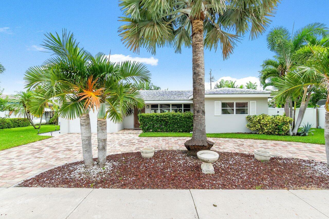 Property Photo:  1301 SE 14th Drive  FL 33441 