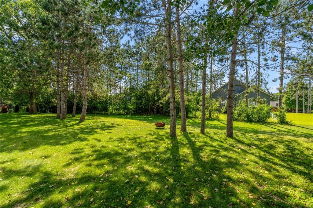 Property Photo:  1376 Pheasant Run  WI 54017 