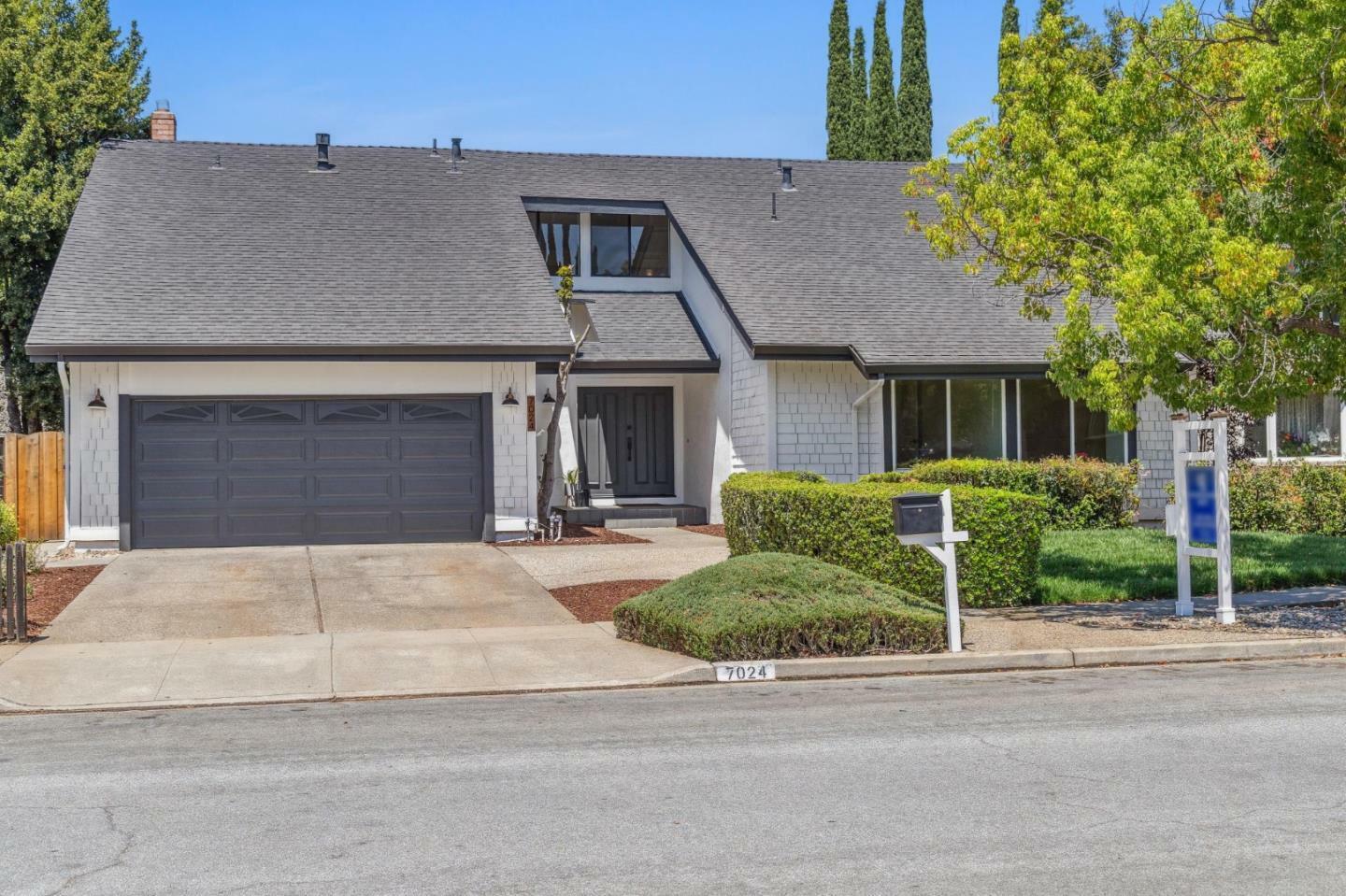 Property Photo:  7024 Anjou Creek Circle  CA 95120 