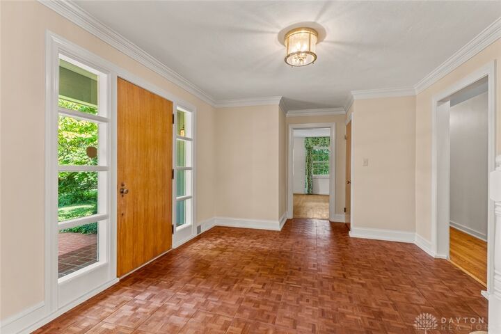 Property Photo: 2420 Ridgeway Road OH 45419