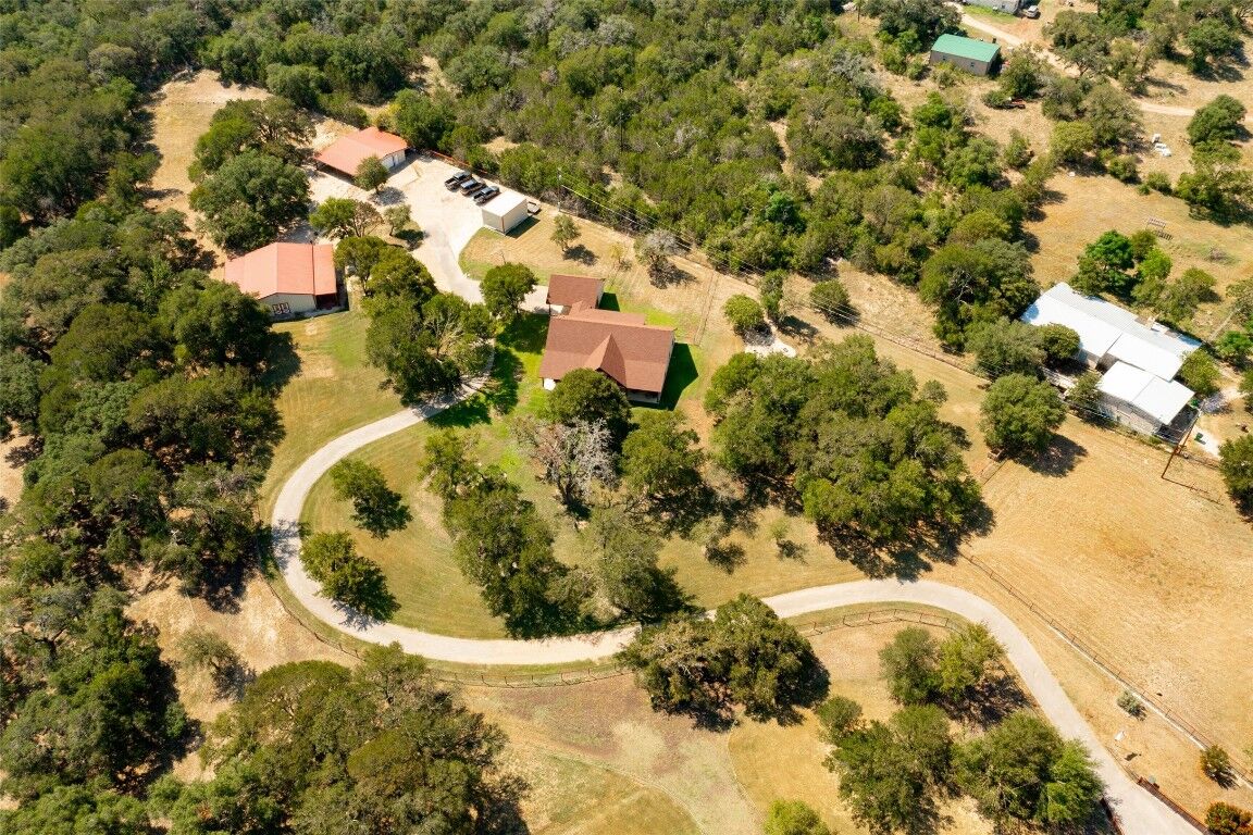 Property Photo: 7265 McGregor Park Road TX 76502