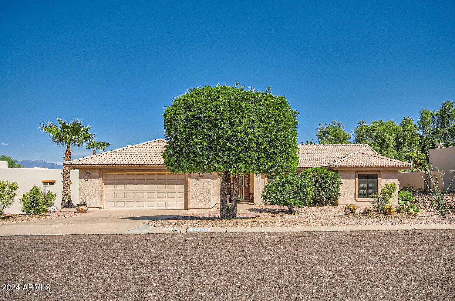 Property Photo:  13827 N Wendover Drive  AZ 85268 