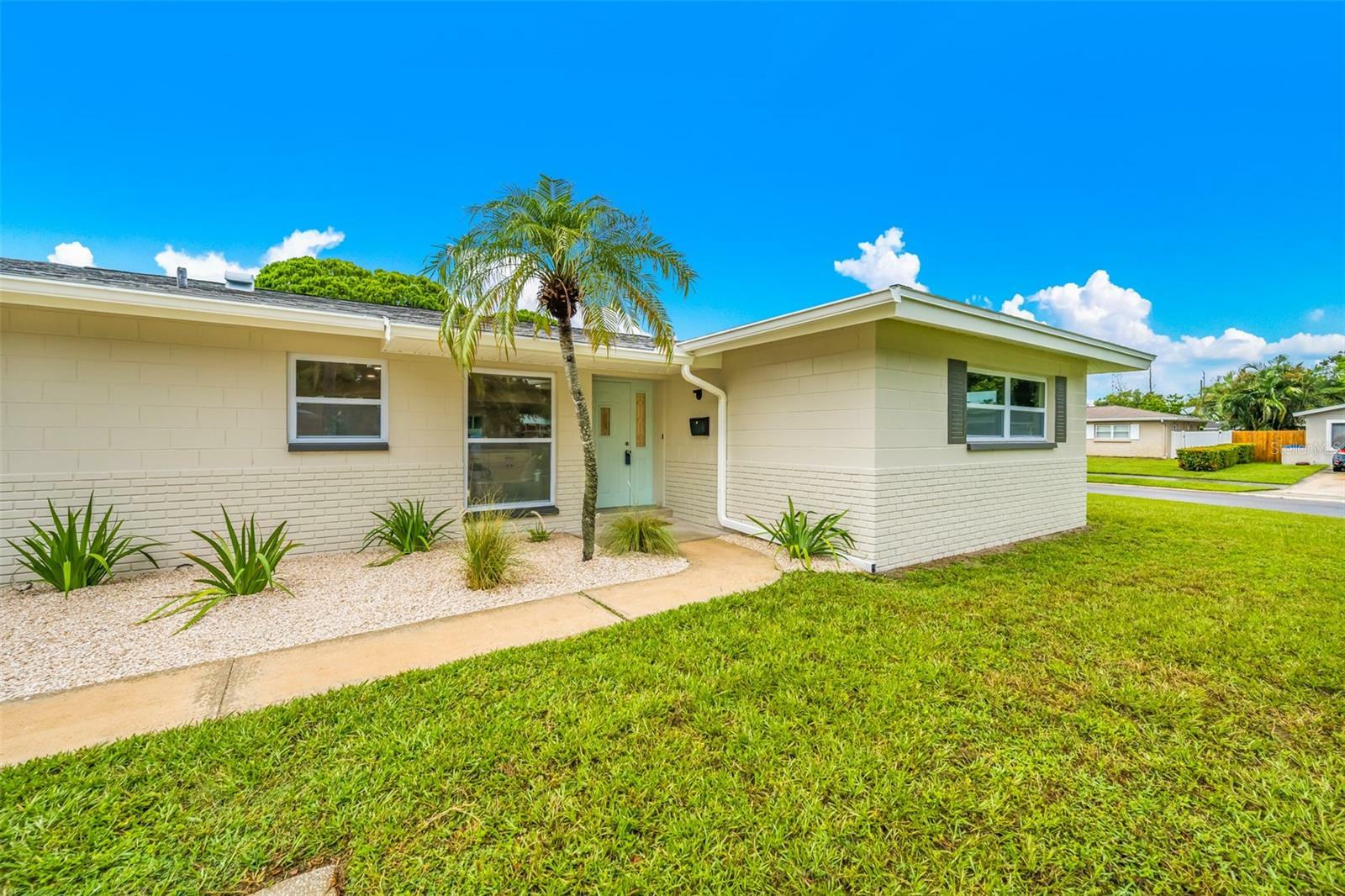 Property Photo:  3590 59th Street N  FL 33710 