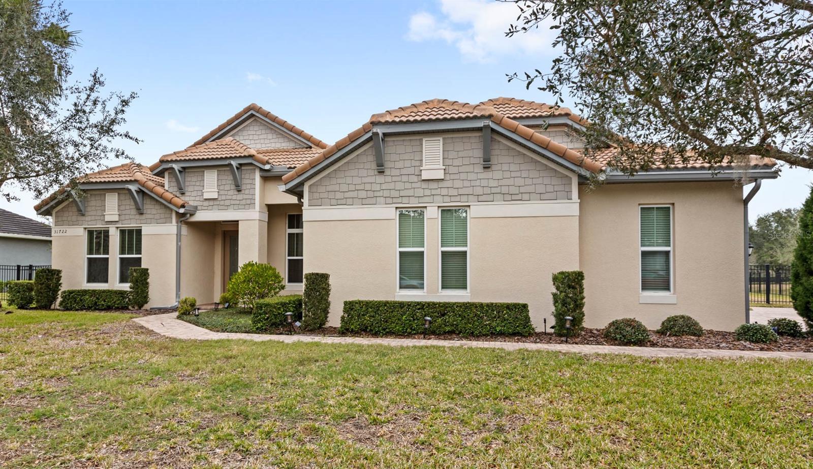 Property Photo: 31722 Red Tail Boulevard FL 32776
