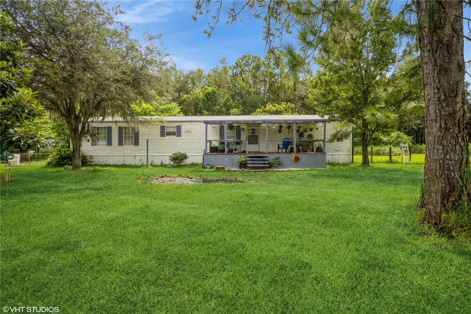 Property Photo:  12413 Farmettes Road  FL 33809 