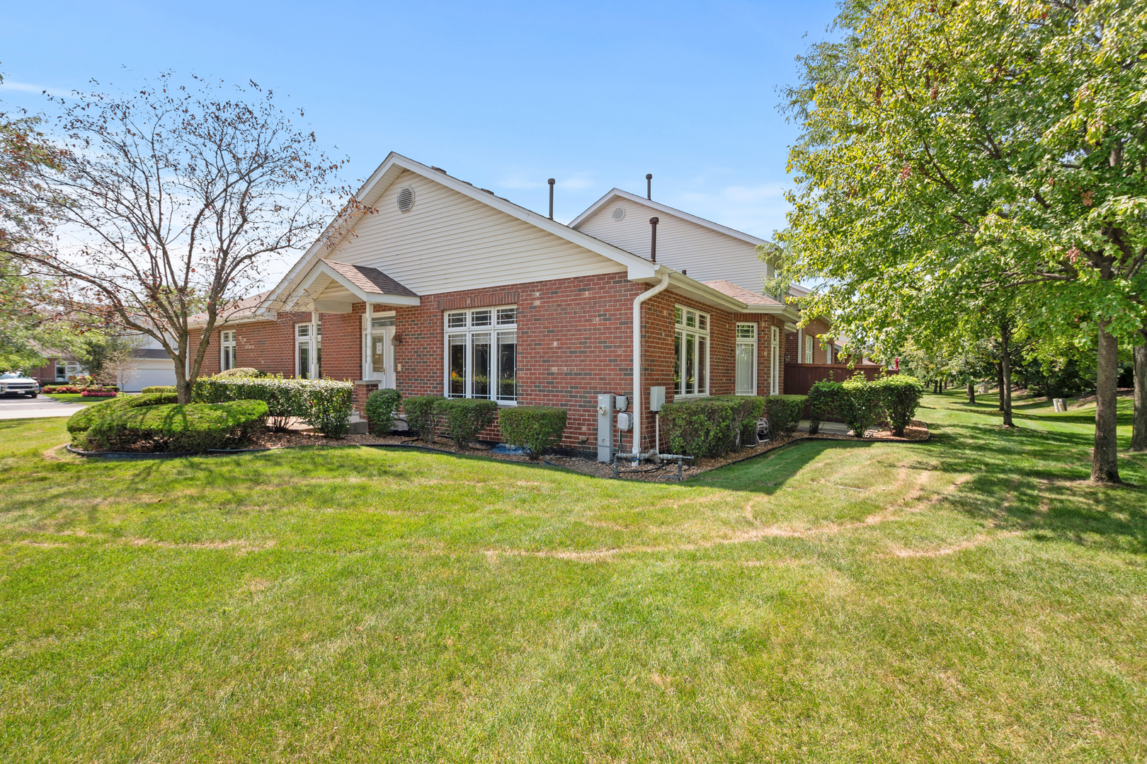 Property Photo:  10710 Canterbury Drive  IL 60448 