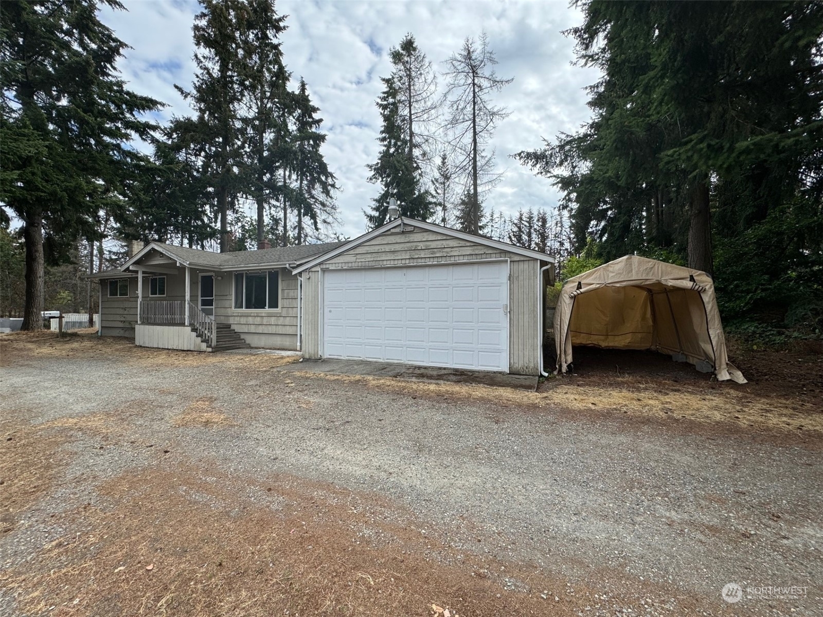 Property Photo:  3615 Hunt Street  WA 98335 