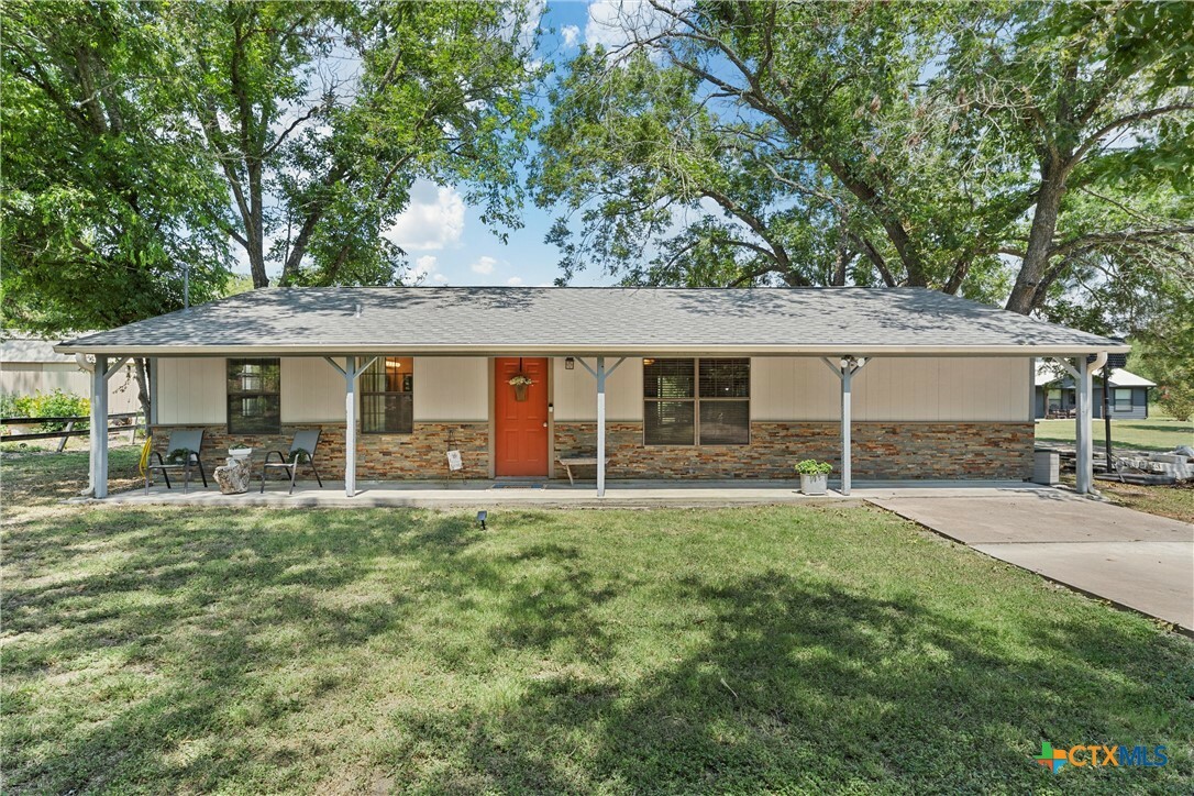 Property Photo:  3206 E Munroe Avenue  TX 76501 