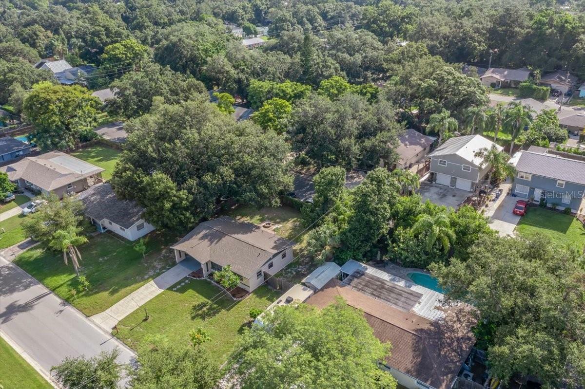 Property Photo:  4719 Hunter Ridge Drive  FL 34233 