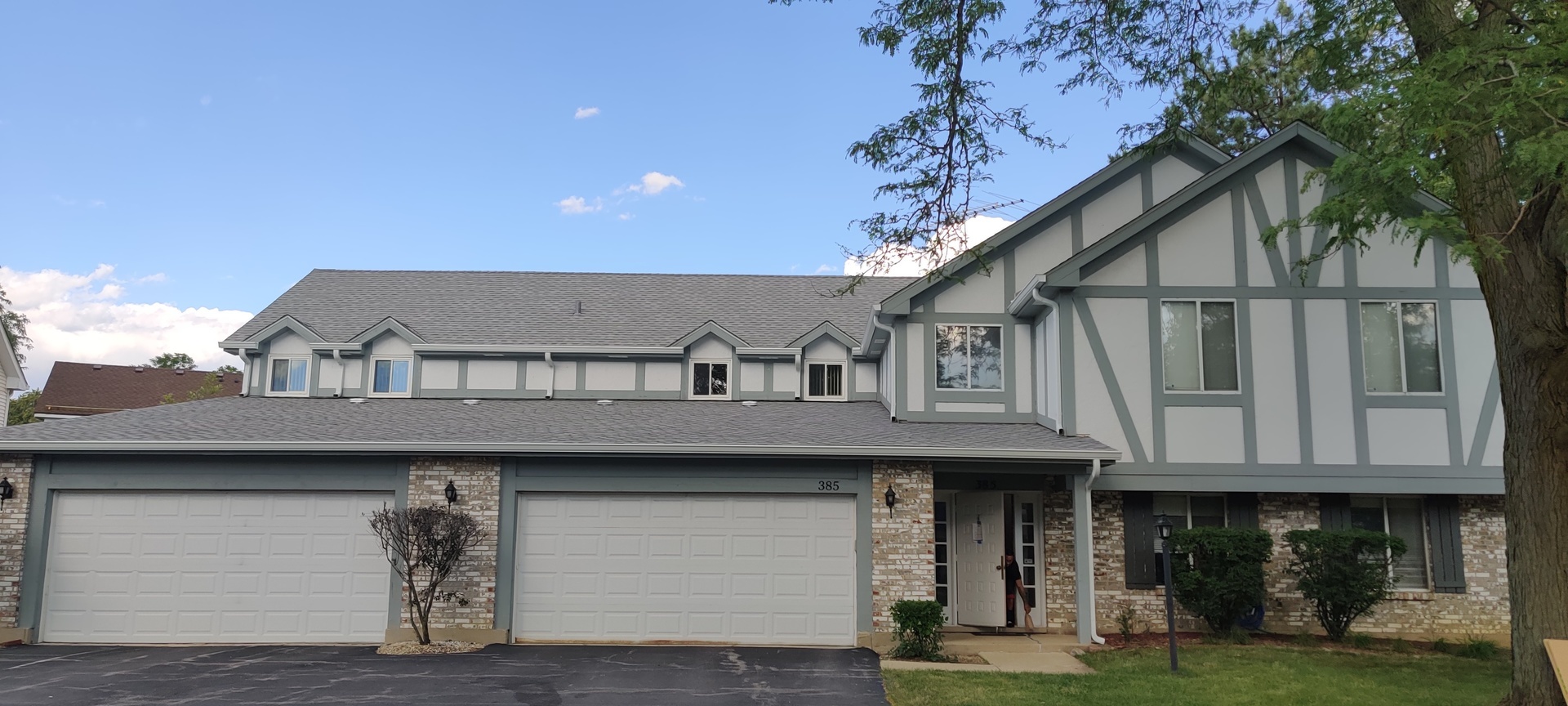 Property Photo:  385 Spring Lake Lane B  IL 60504 