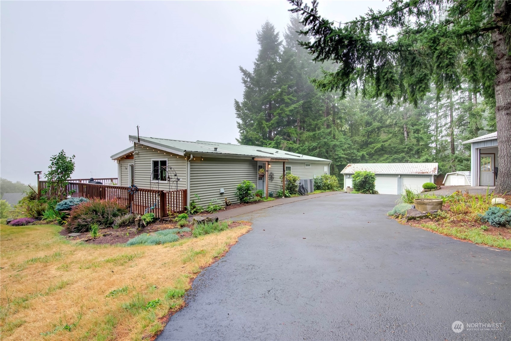 Property Photo:  200 Je Johnson Road  WA 98625 