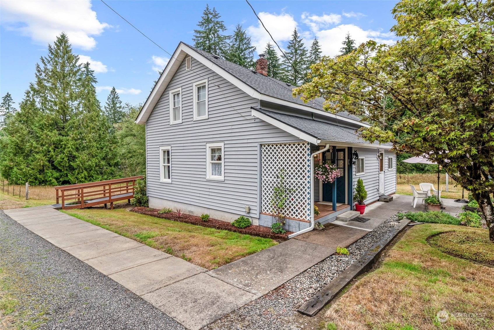 Property Photo: 1045 Tower Road WA 98611