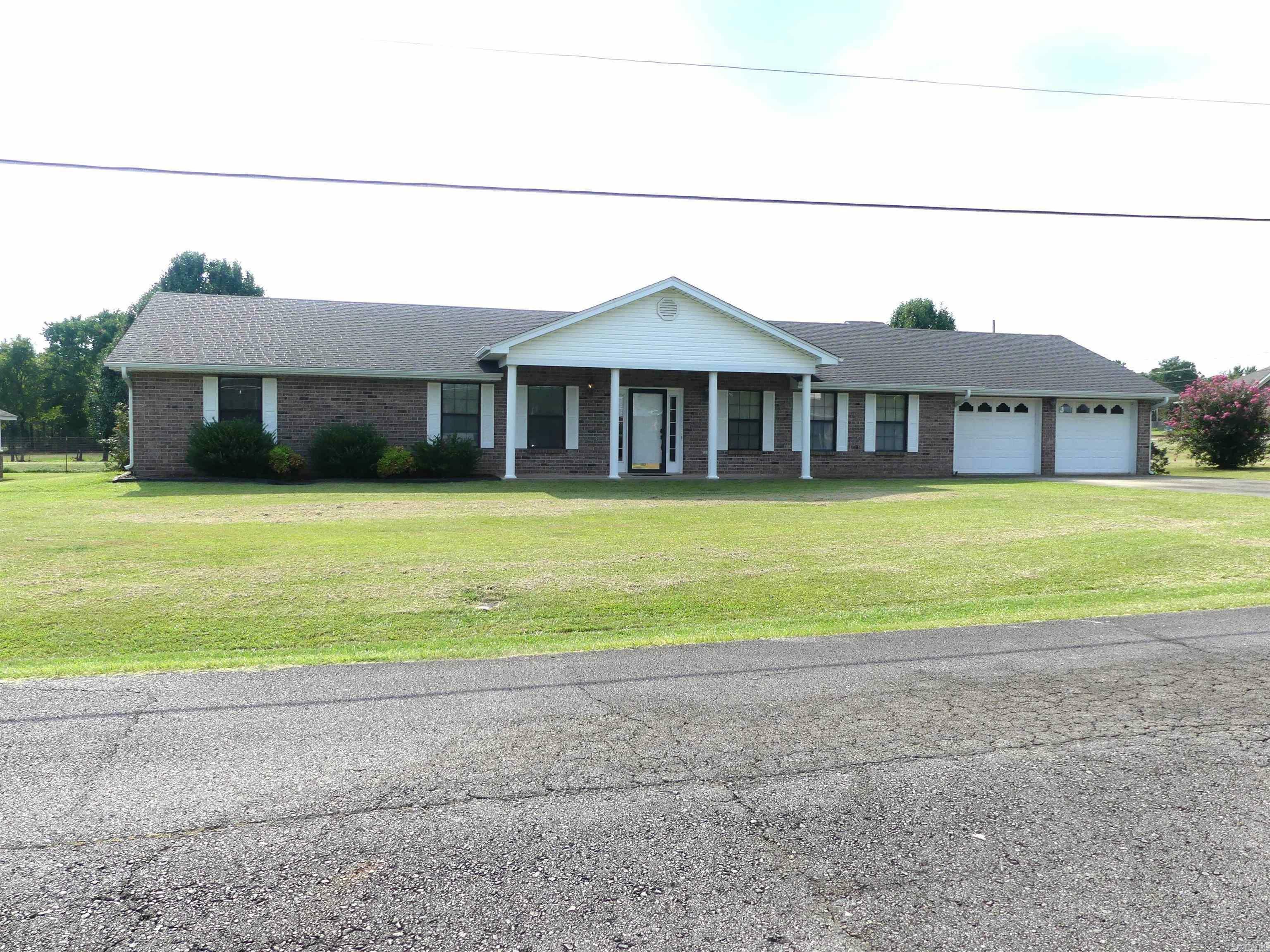 Property Photo:  1105 Crescent Drive  AR 71953 