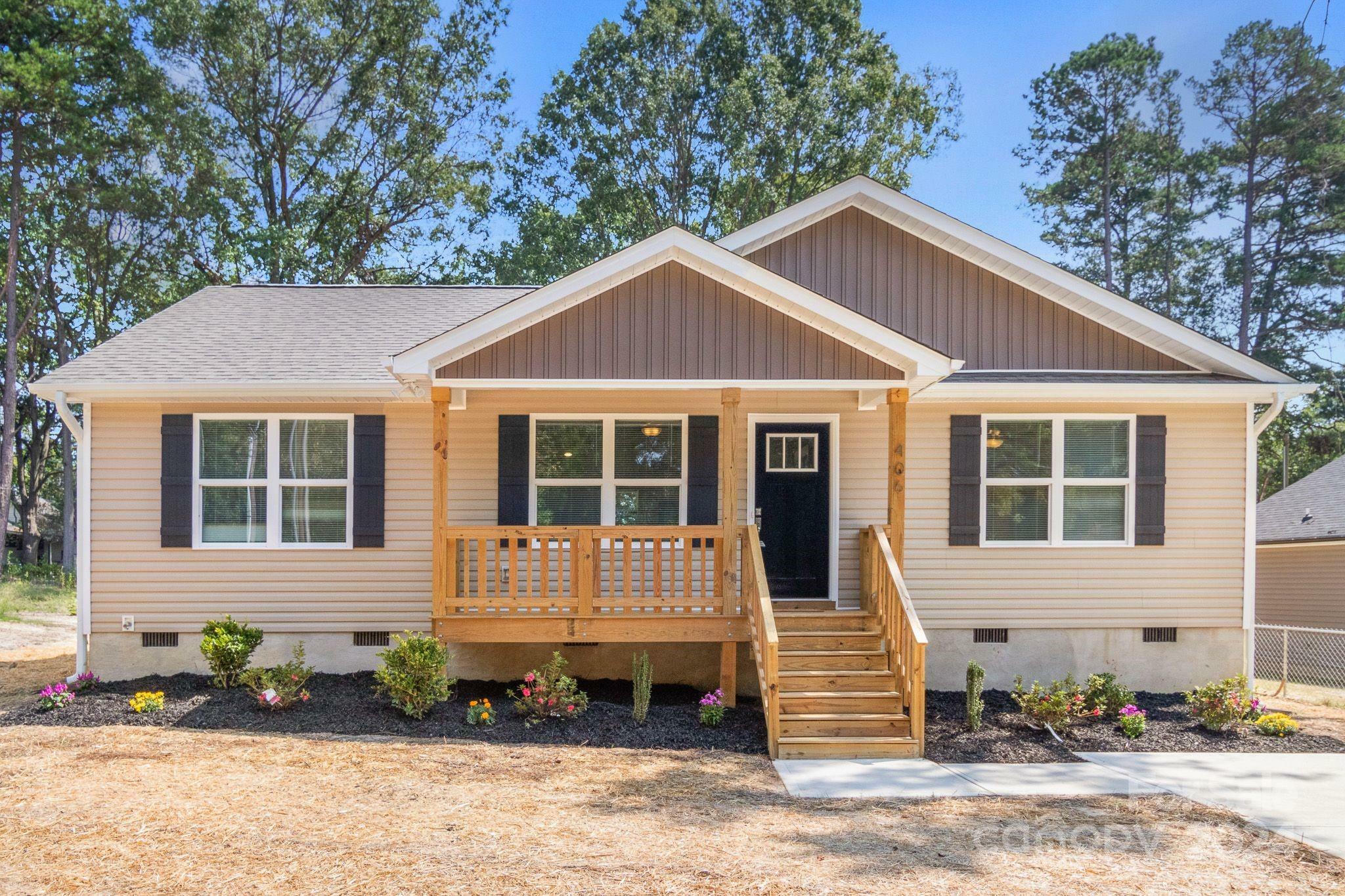 Property Photo:  406 Digh Street  NC 28052 