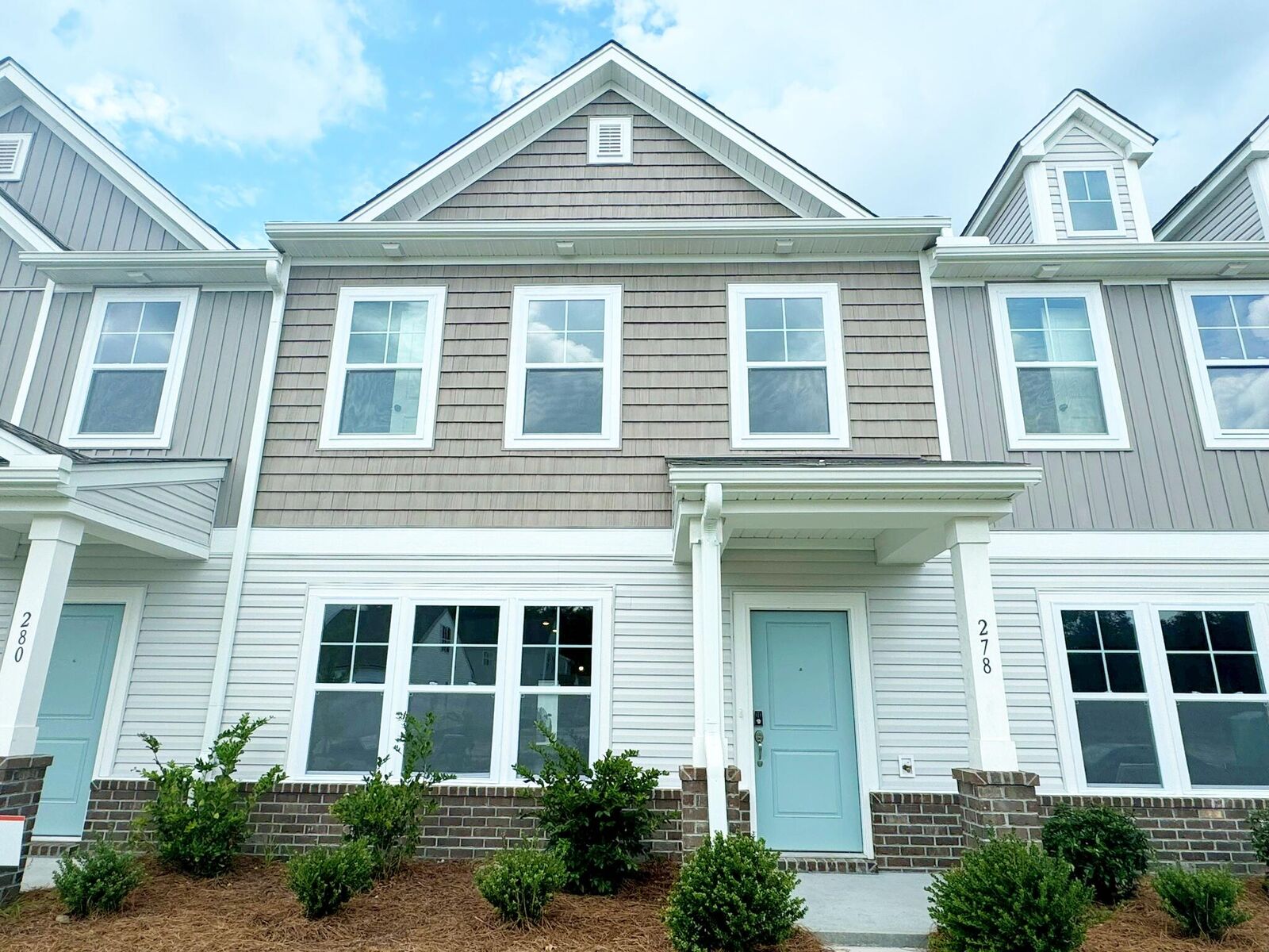 Property Photo: 276 Surfbird Road # 411 SC 29486