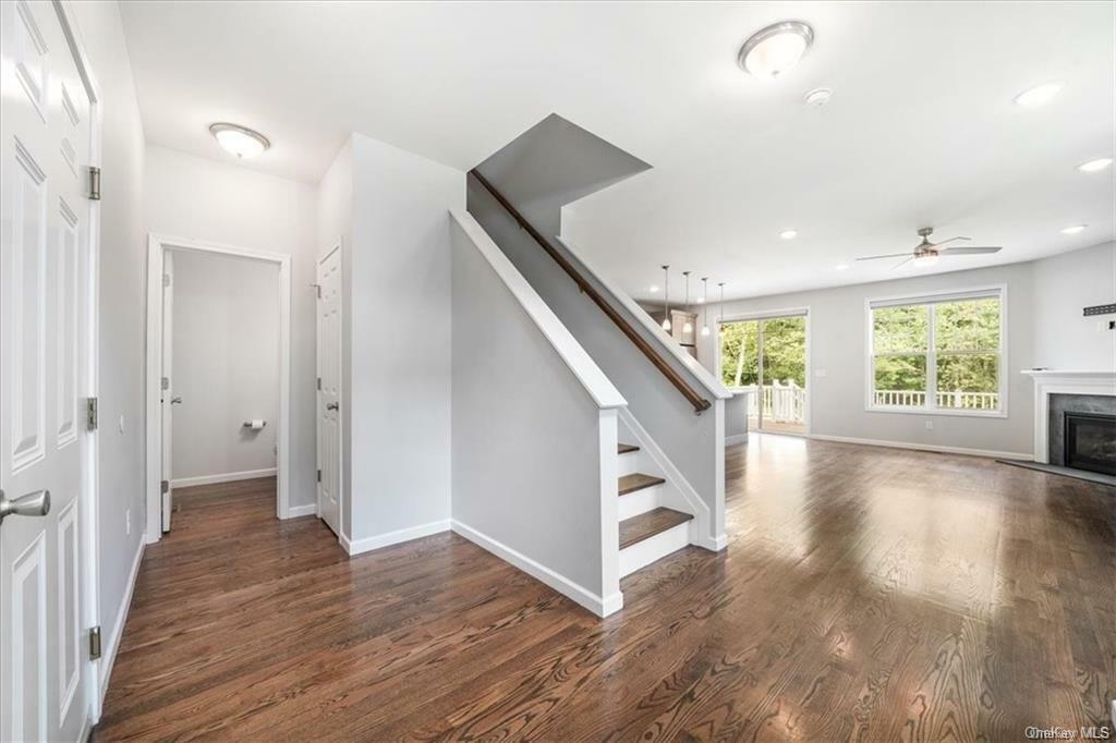 Property Photo:  72 Magnolia Park Road  NY 10940 