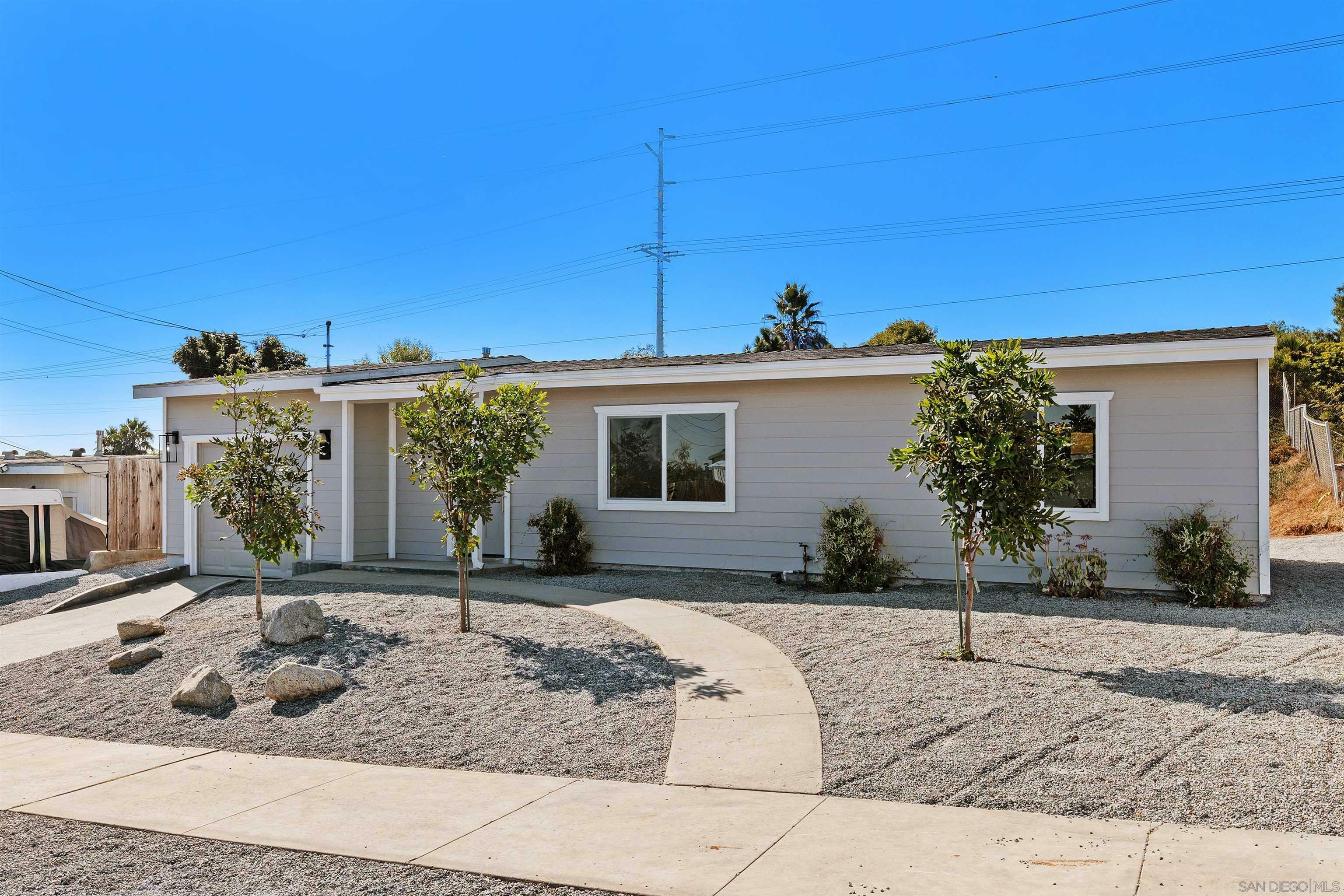 Property Photo:  820 Santa Paula Street  CA 92058 