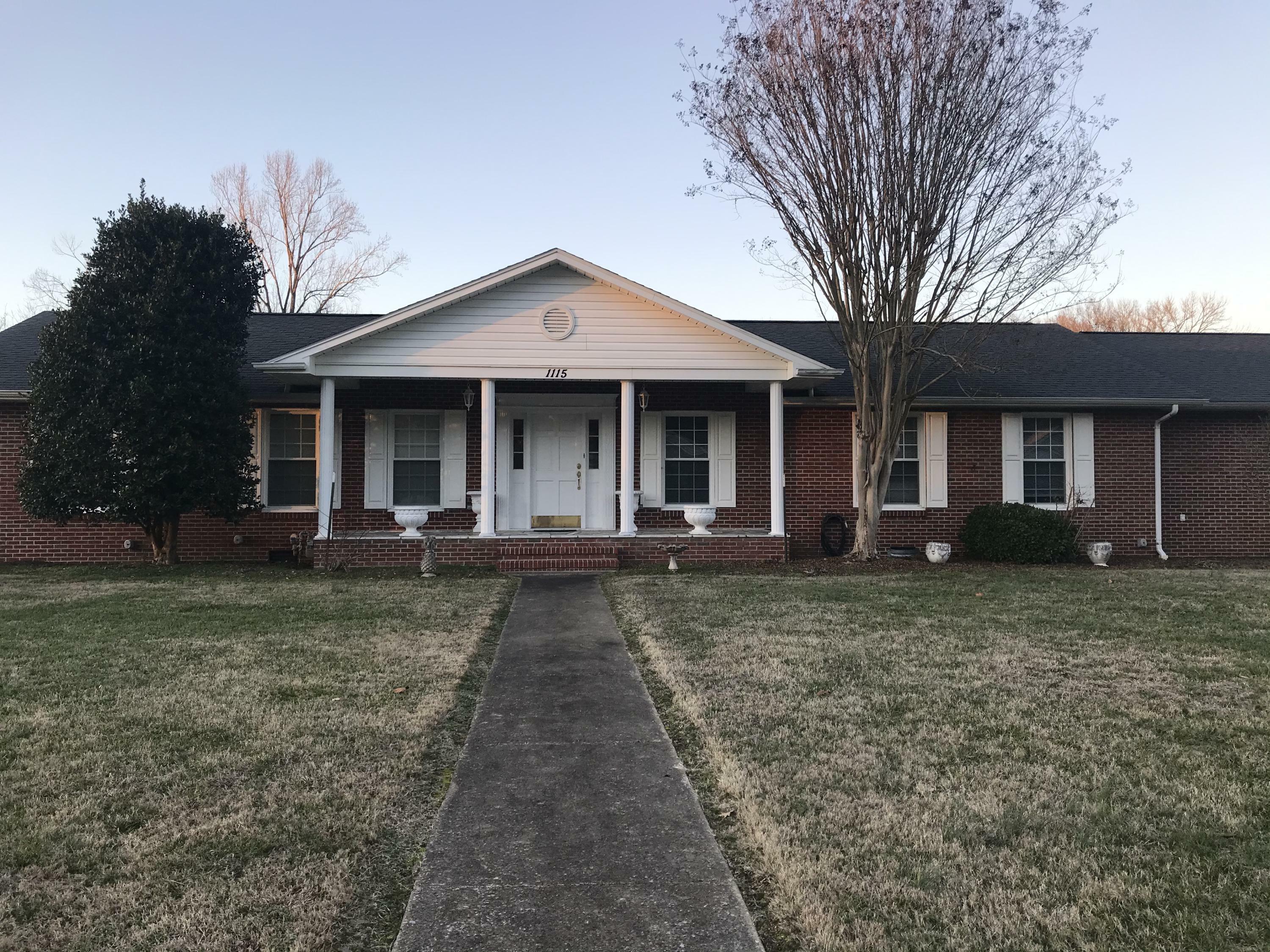 Property Photo:  1115 Glenview Drive  TN 37643 