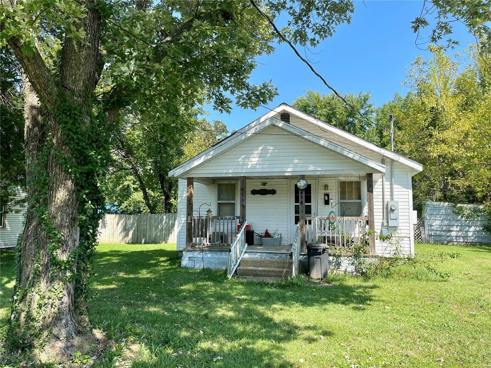 680 Bennett Street  Lebanon MO 65536 photo