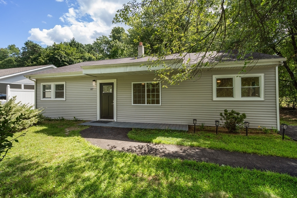 Property Photo: 87 Vincent St MA 01129