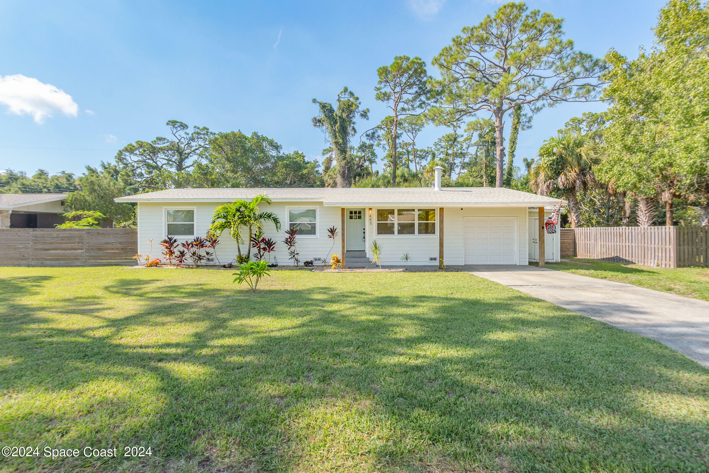 Property Photo:  445 Nora Avenue  FL 32952 