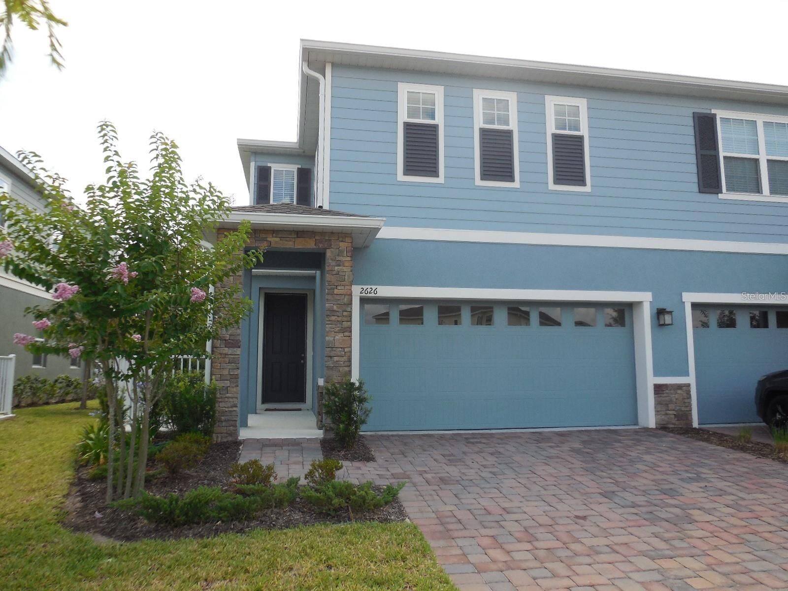 Property Photo: 2626 Pleasant Cypress Circle FL 34741