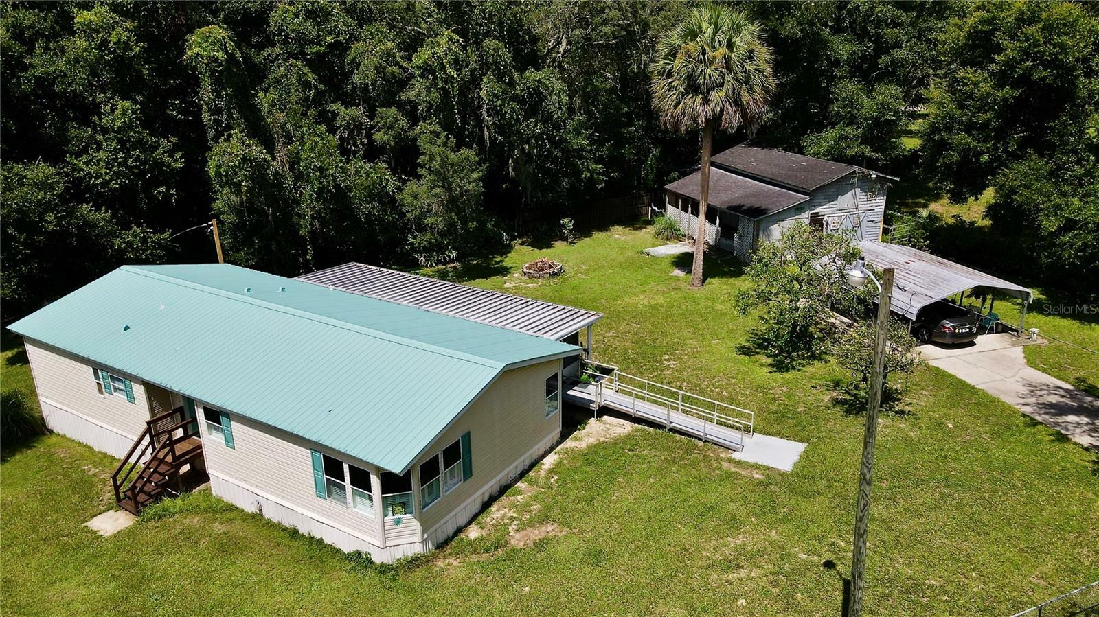 Property Photo:  10767 SE 130th Lane  FL 32179 