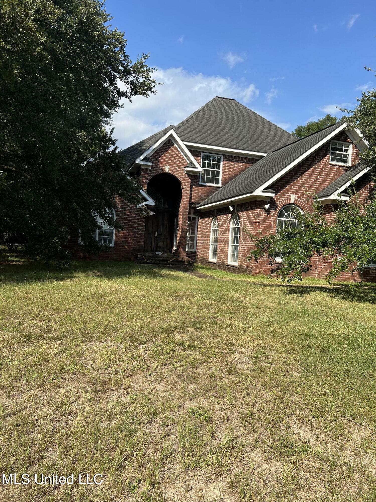 Property Photo:  2513 Duck Lake Drive  MS 39563 