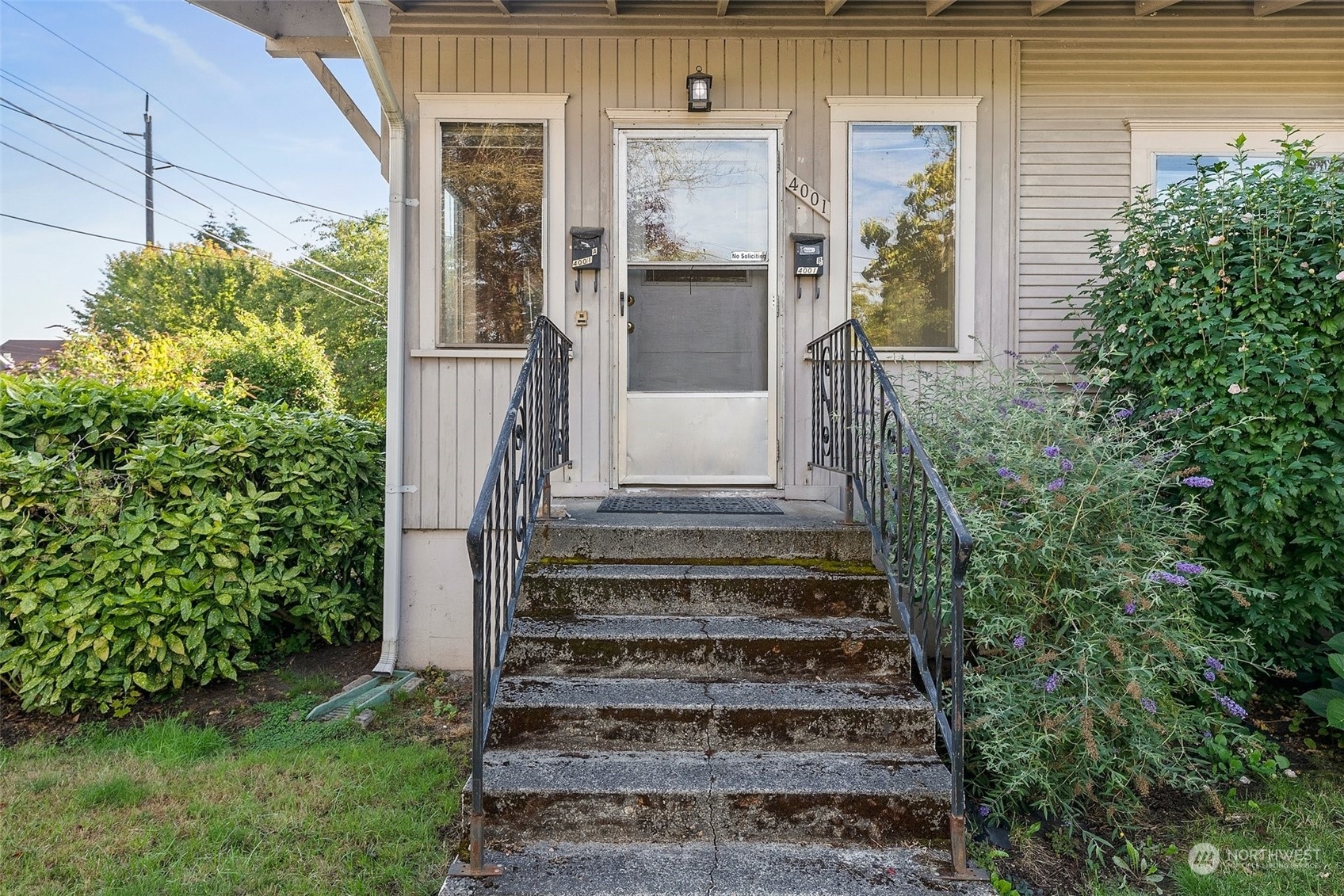 Property Photo:  4001 S Thompson Avenue A/B  WA 98418 