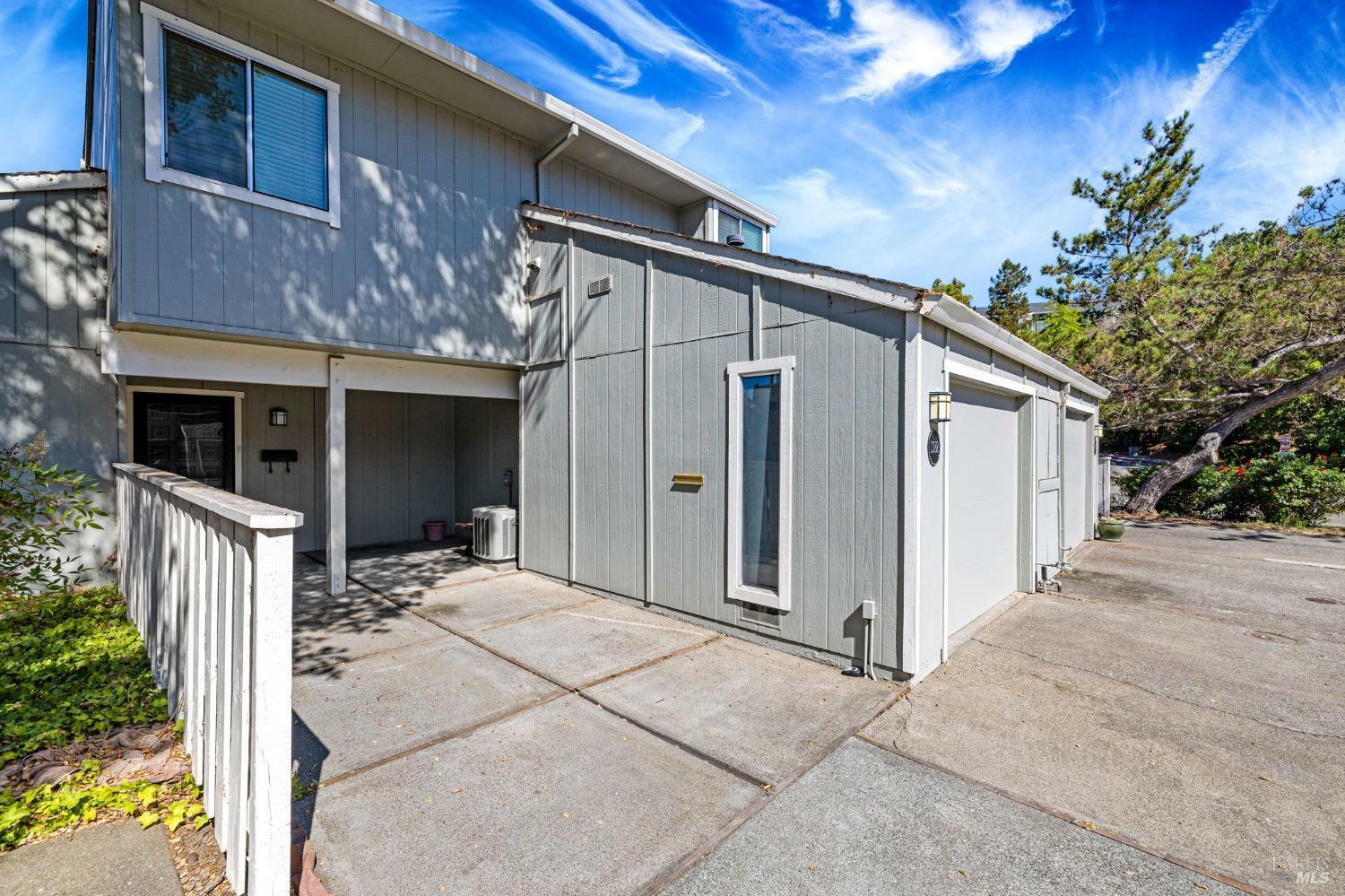 Property Photo:  1382 Townview Avenue  CA 95405 