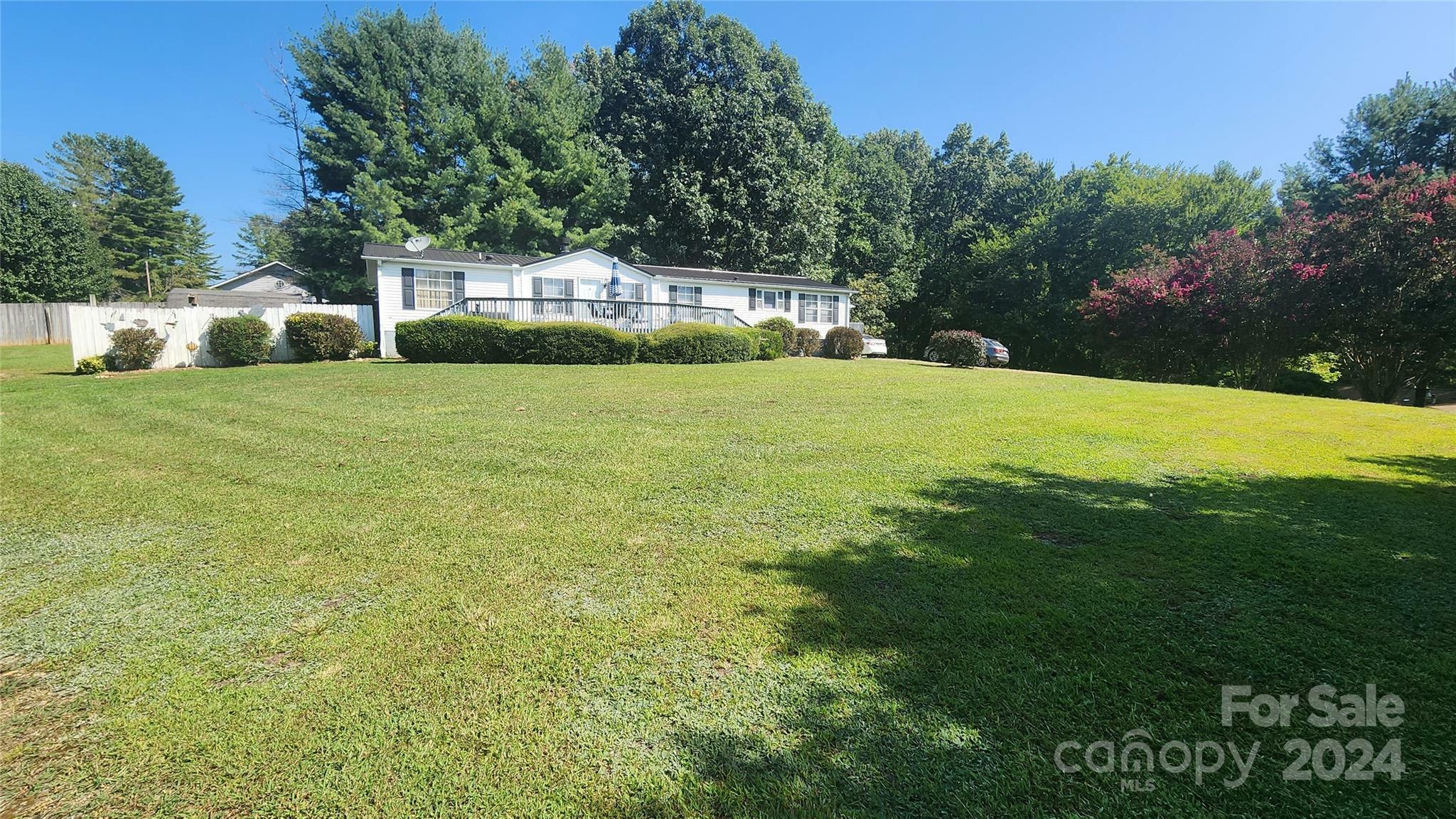 Property Photo:  27 Star Road  NC 28753 