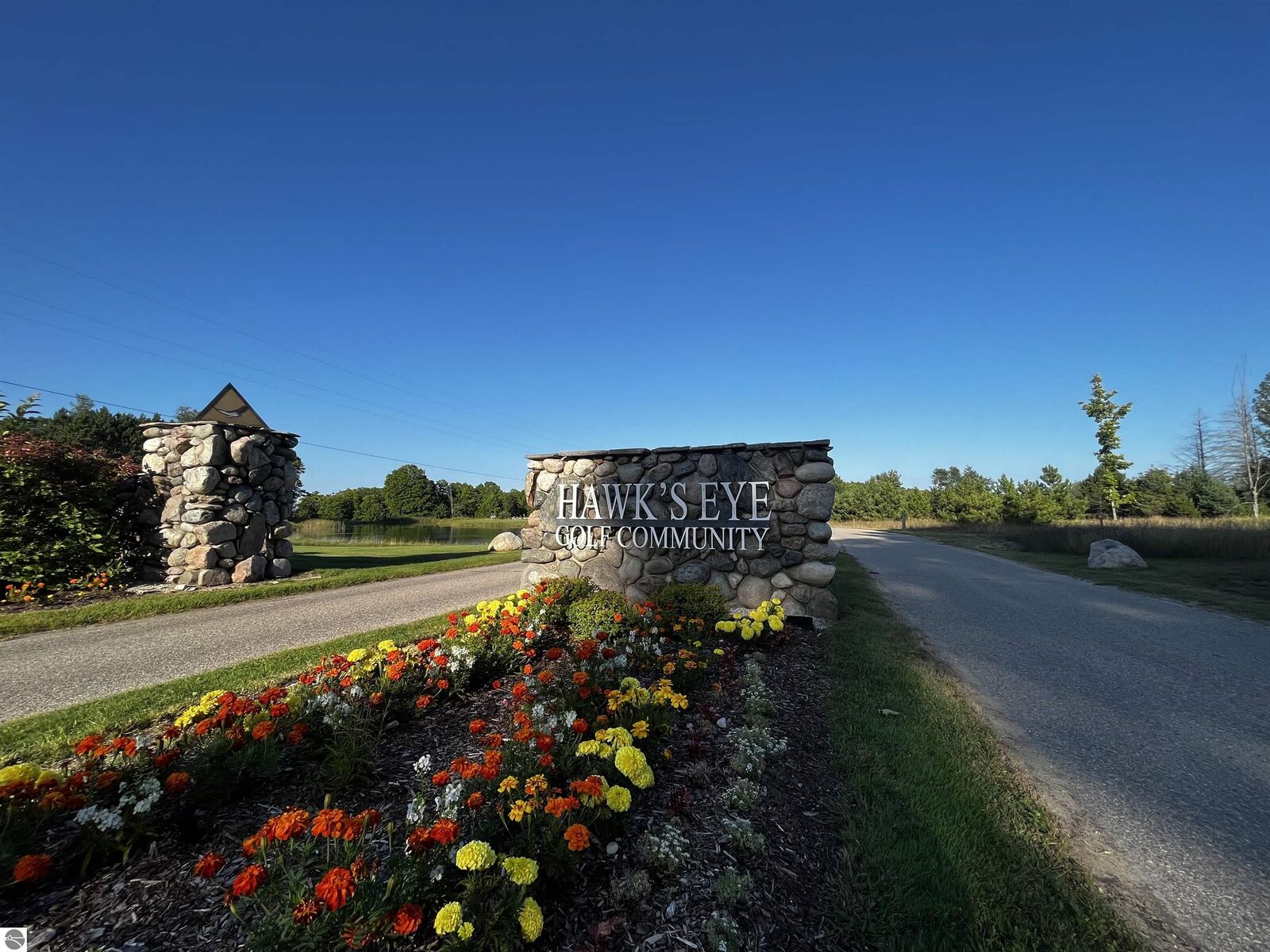 Property Photo:  61 Sparrow Hawk Drive  MI 49615 