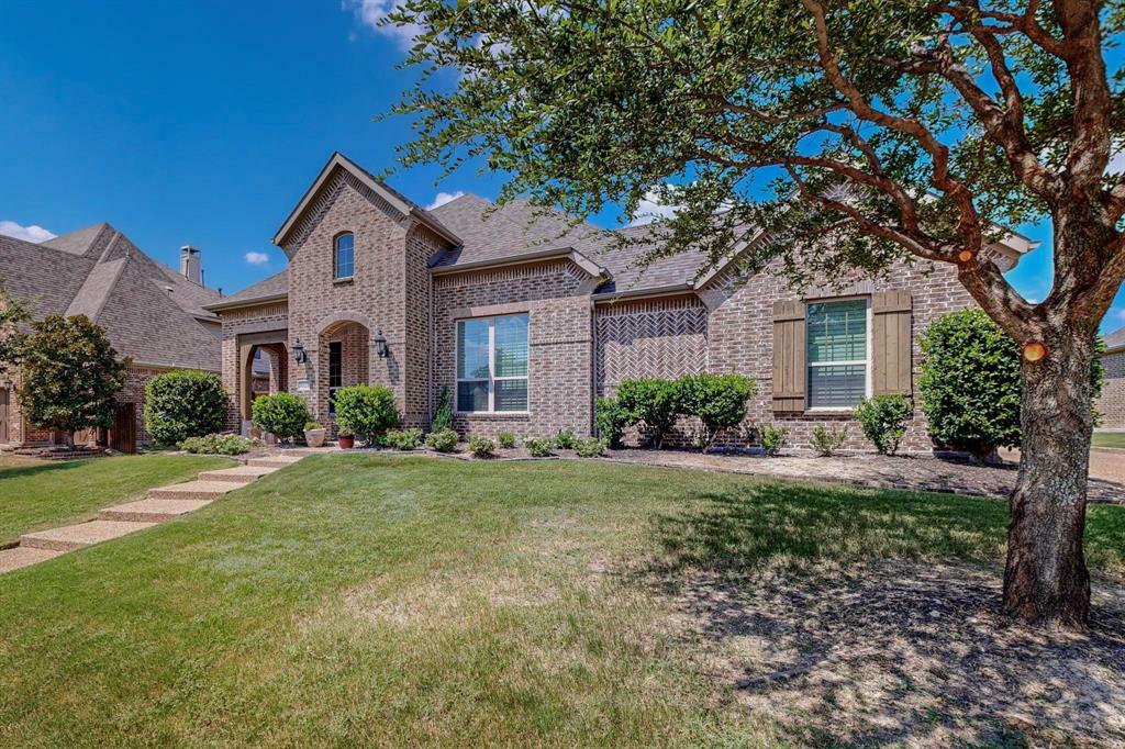 Property Photo:  1021 White Crest Lane  TX 75078 