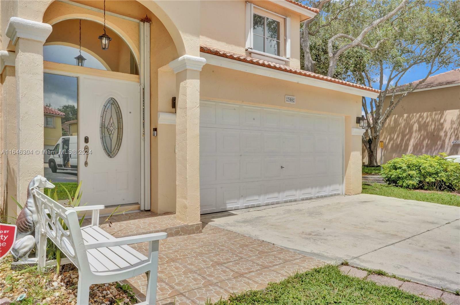 Property Photo:  300 SW 99th Ter 300  FL 33025 