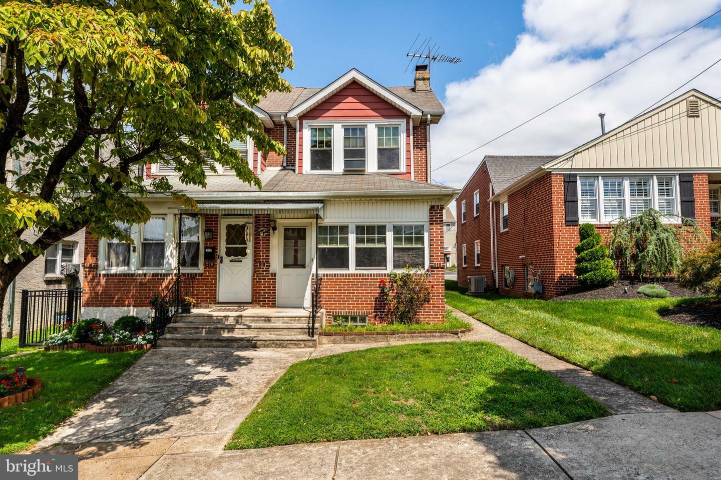 Property Photo:  218 W 10th Avenue  PA 19428 