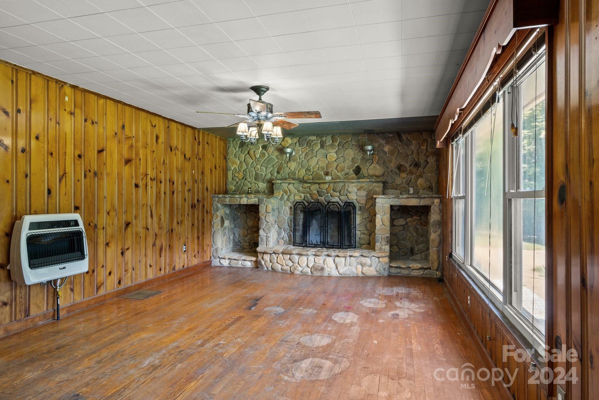 Property Photo:  3166 Dutch Cove Road  NC 28716 